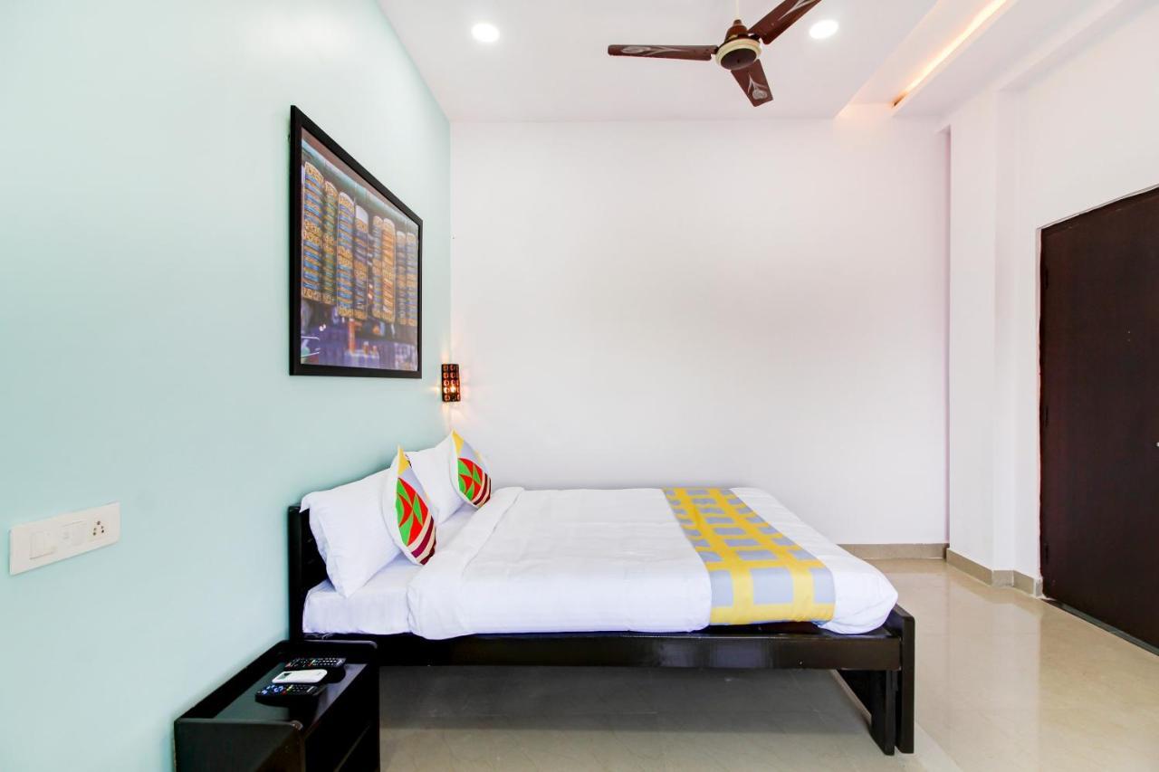 Hotel O Home Comfortable Stays, Near Aasam Gadh Current Office Sururnagar Kültér fotó