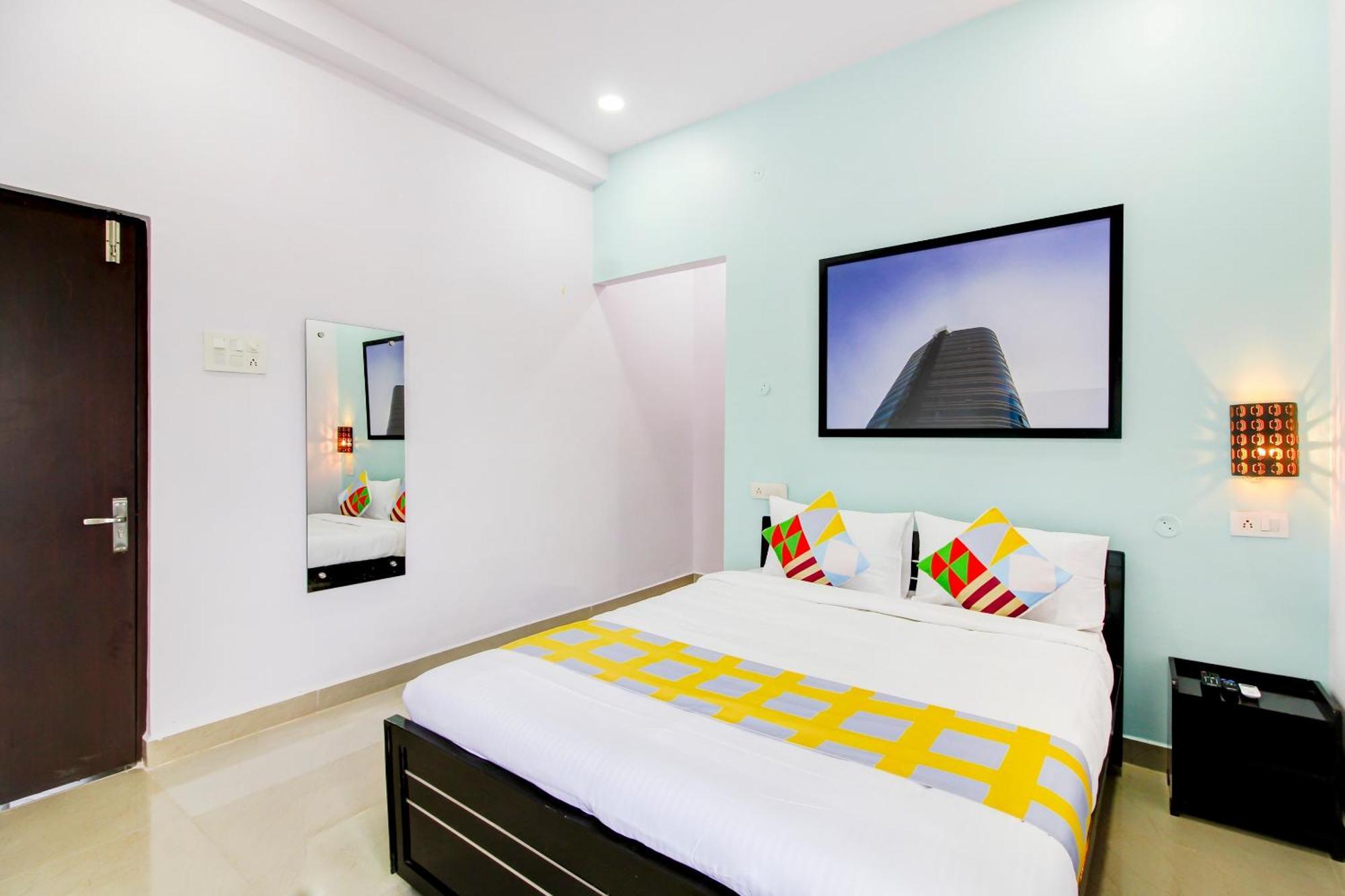Hotel O Home Comfortable Stays, Near Aasam Gadh Current Office Sururnagar Kültér fotó